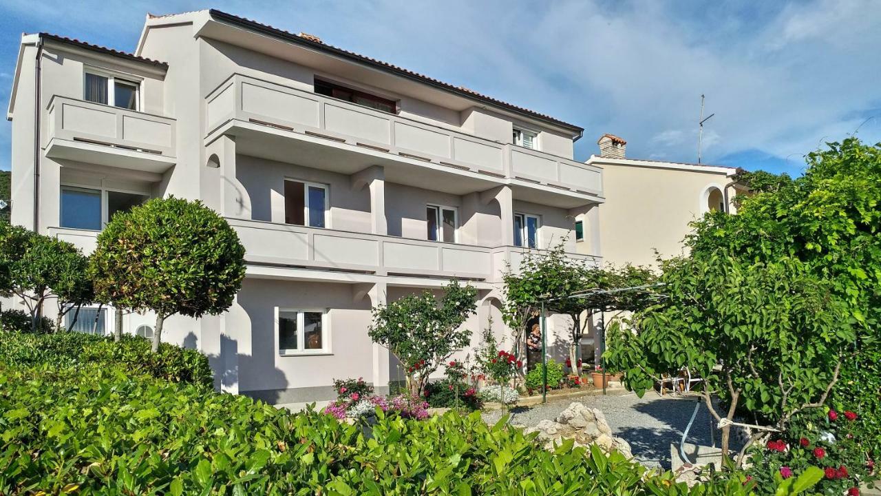 Apartmani Kastelan Barbat na Rabu Exterior photo
