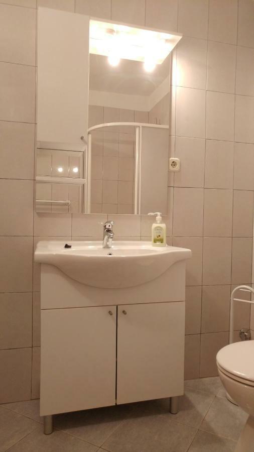 Apartmani Kastelan Barbat na Rabu Exterior photo